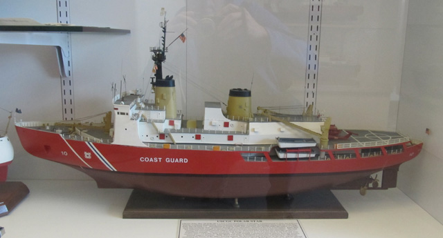 Eisbrecher USCGC Polar Star im Buffalo and Erie County Naval & Military Park