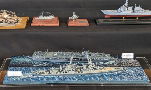 u.a. USS Indianapolis und USS Princeton