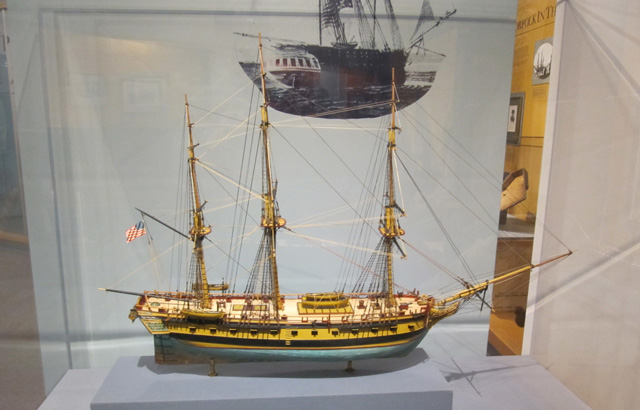 USS Constellation im Hampton Roads Naval Museum