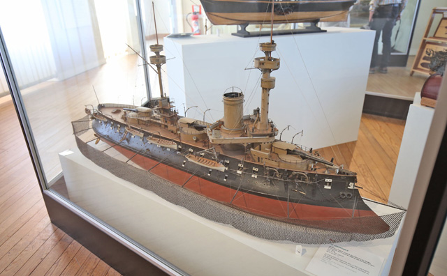 Schlachtschiff Le Formidable von 1885 im Musée de la Marine