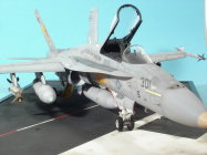 Jagdbomber McDonnell Douglas F/A-18C Hornet (Academy, 1/32) von Christian