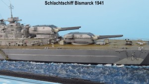 Schlachtschiff Bismarck (1/700)