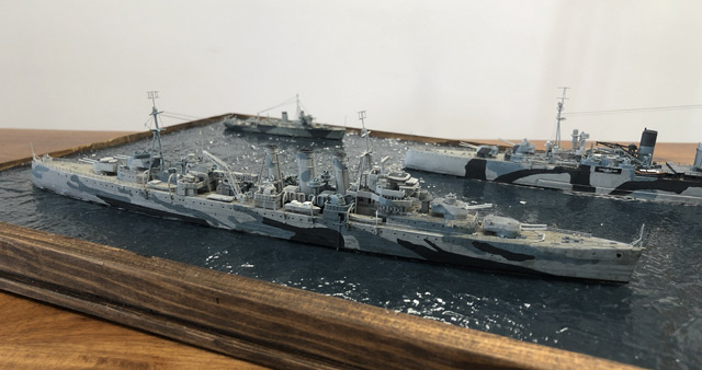 Schwerer Kreuzer HMS Norfolk (1/700)