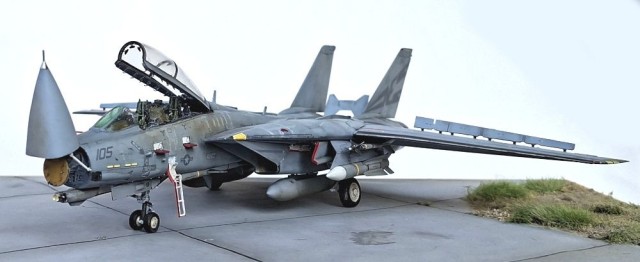 Jagdflugzeug Grumman F-14D Tomcat (1/72)