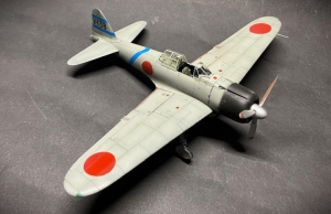 Jagdflugzeug Mitsubishi A6M2b (1/72)
