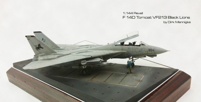 Grumman F-14D Tomcat (1/144)