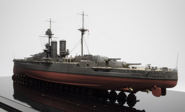 Schlachtschiff HMS Warspite (1/700)