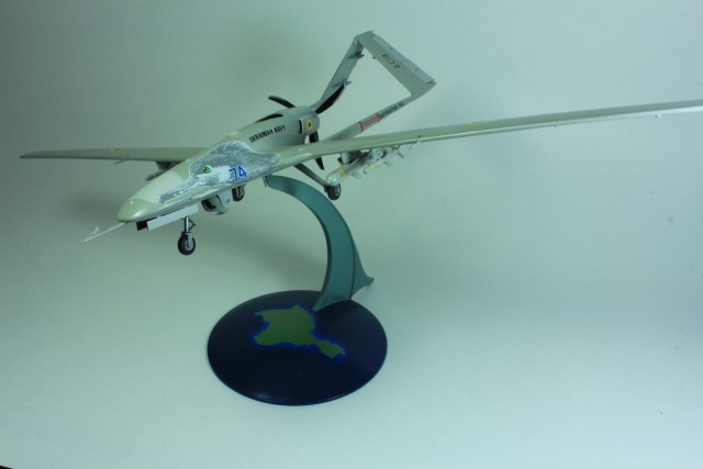 Drohne Bayraktar TB2 (1/35)