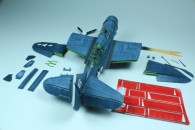 Curtiss SB2C-4 Helldiver (1/72)