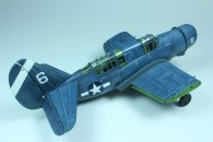 Curtiss SB2C-4 Helldiver (1/72)