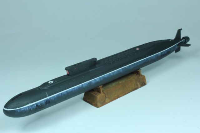 Raketen-U-Boot Juri Dolgoruki (1/700)