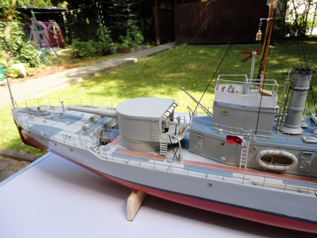 Monitor HMS M15 (1/72)