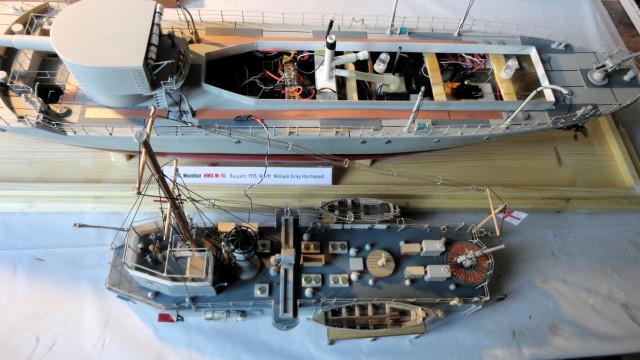 Monitor HMS M15 (1/72)