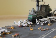 Flugzeugträger USS Coral Sea (1/350)