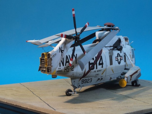 Sikorsky SH-3 Sea King (1/48)