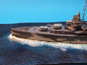 Schwerer Kreuzer HMS Suffolk (1/600)