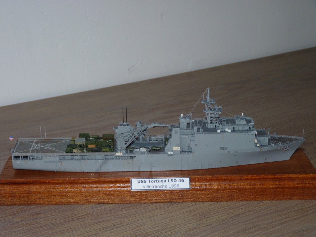 Landungsschiff USS Tortuga (1/700)