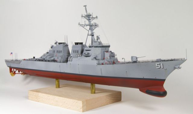 Lenkwaffenzerstörer USS Arleigh Burke (1/350)
