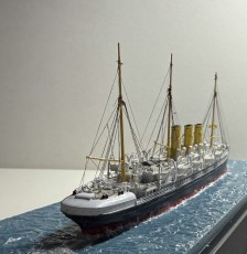 Passagierschiff Columbia (1/700)