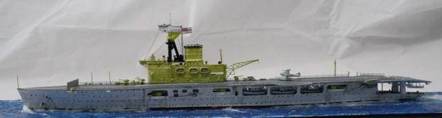 Flugzeugträger HMS Hermes (1/700)
