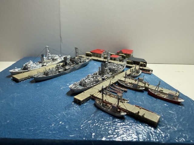 Korvetten HMCS Snowberry, HMCS Sackville und HMS Begonia (1/700)