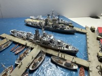 Korvetten HMCS Snowberry, HMCS Sackville und HMS Begonia (1/700)