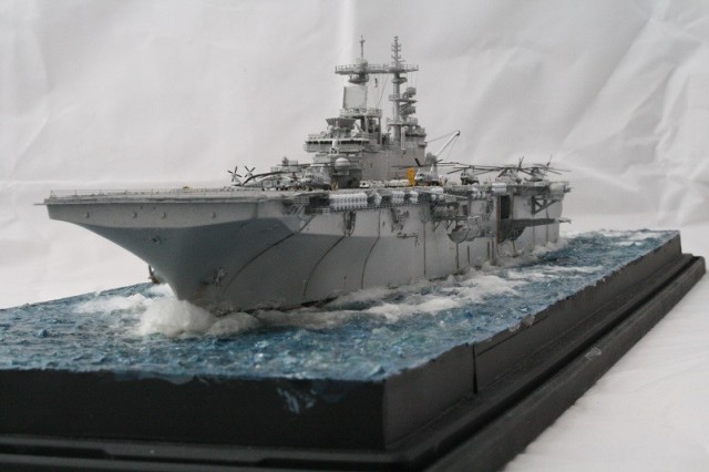 Landungsträger USS Wasp (1/700)