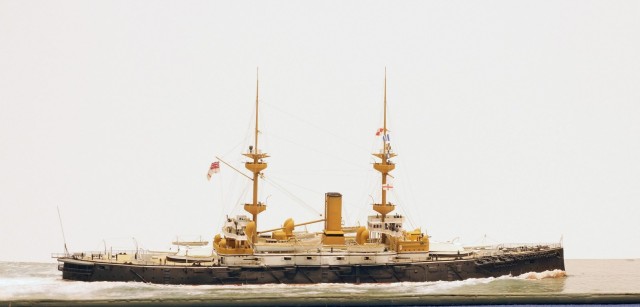 Schlachtschiff HMS  Magnificent (1/700)