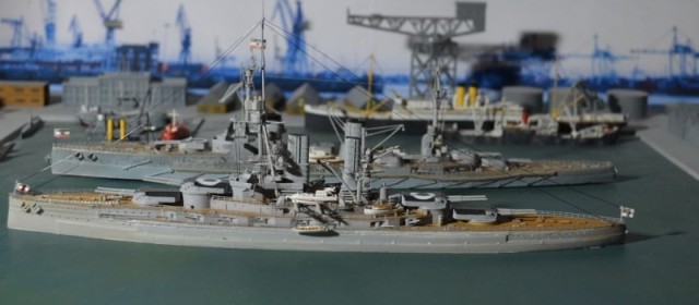 Schlachtschiff SMS Bayern (1/700)