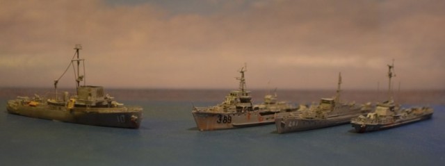 Fregatte HQ-10, Minensucher 389, U-Bootjäger 271 und 281 (1/700)