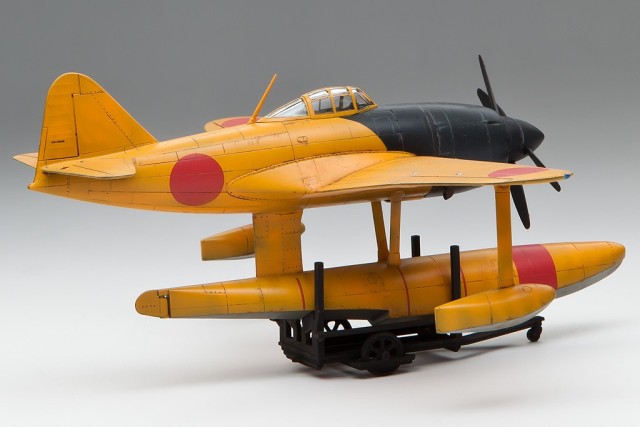 Jagdflugzeug Kawanishi N1K1 Kyofu (1/48)