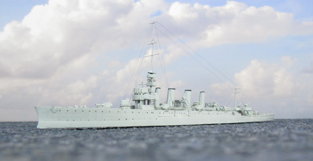 Britischer Leichter Kreuzer HMS Chester (1/700)