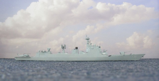 Lenkwaffenzerstörer Dazhou (1/700)
