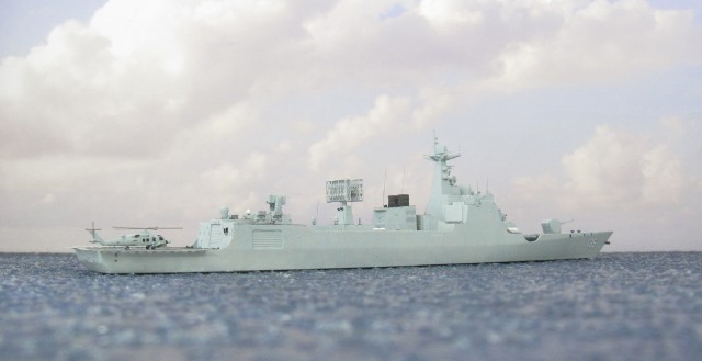 Lenkwaffenzerstörer Dazhou (1/700)
