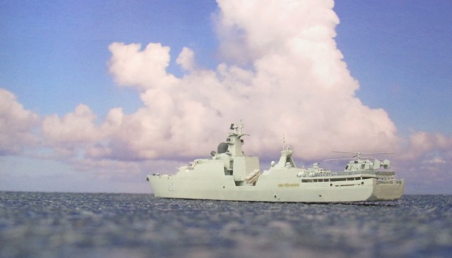 Fregatte Đinh Tiên Hoàng (1/700)