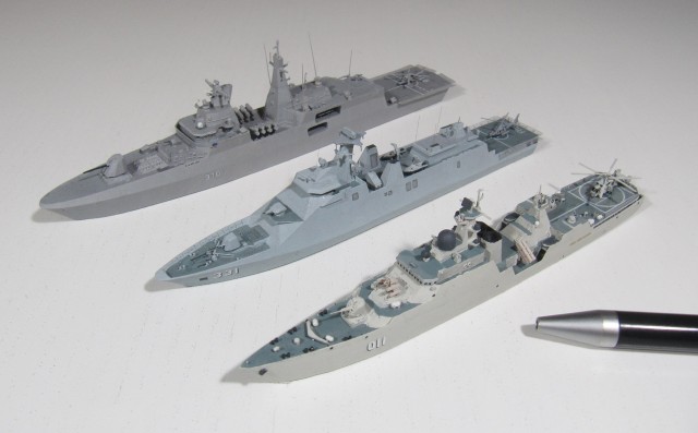 Fregatte Đinh Tiên Hoàng (1/700)