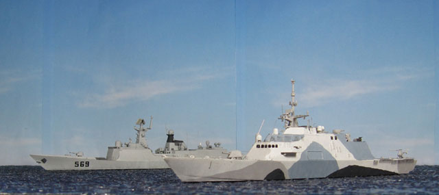 USS Freedom und chinesische Fregatte Yulin