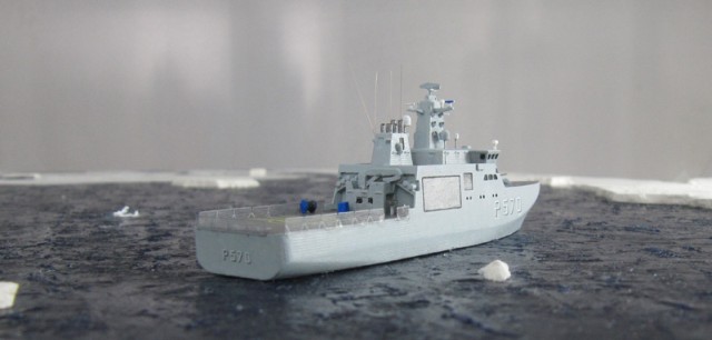 Patrouillenschiff Knud Rasmussen (1/700)