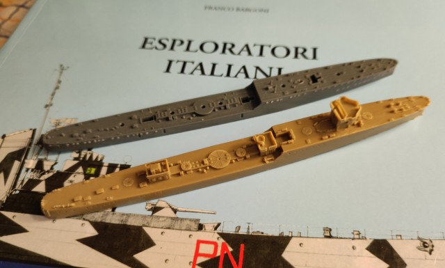 Leichtes Spähschiff Leone (1/700)