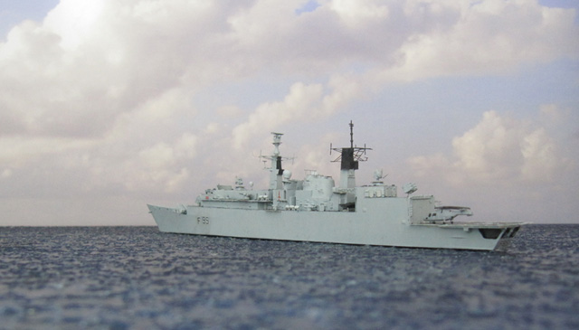 Fregatte HMS London (1/700)