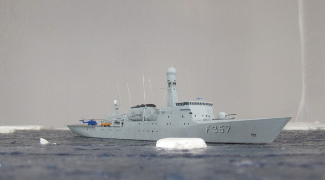 Patrouillenschiff Thetis (1/700)