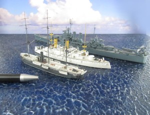 Korvette USS Trenton, Geschützter Kreuzer USS Olympia und Schwerer Kreuzer USS Wichita (1/700)