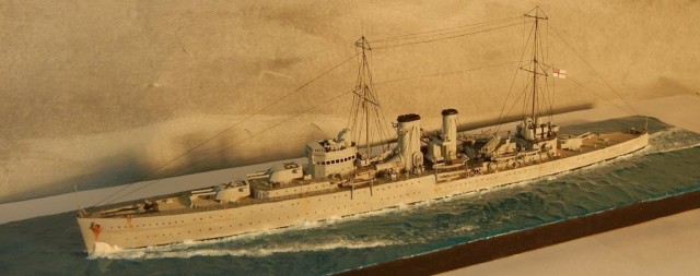 Schwerer Kreuzer HMS Exeter (1/700)