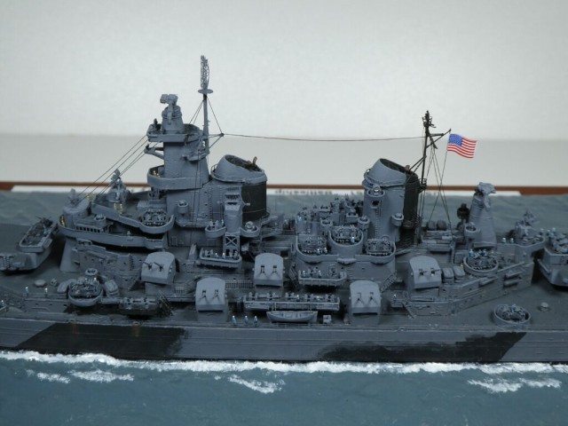 Schlachtschiff USS Iowa (1/700)