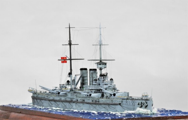 Schlachtschiff SMS Zrinyi (1/700)