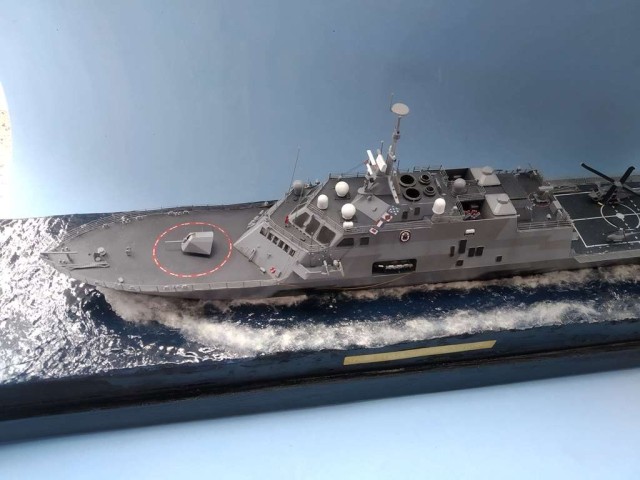 Fregatte USS Fort Worth (1/350)