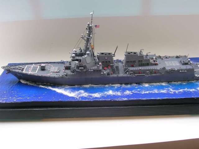 Zerstörer USS Momsen (1/350)