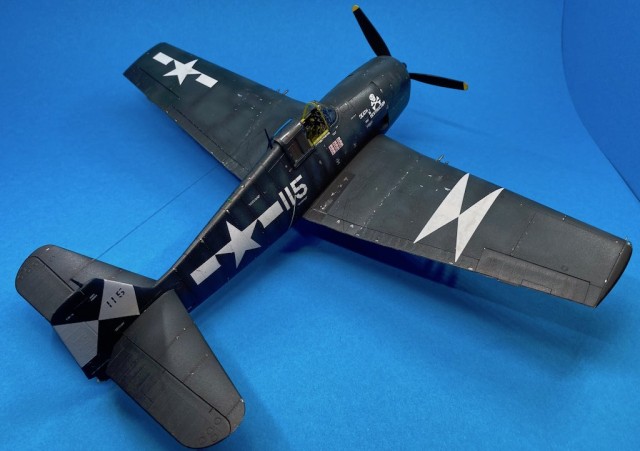 Jagdflugzeug Grumman F6F-5 Hellcat (1/48)