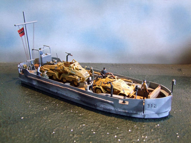 Pionier-Landungsboot 40 in 1/72 von Michael Kayser