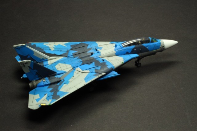 Feinddarstellungsflugzeug Grumman F-14A Tomcat (1/144)